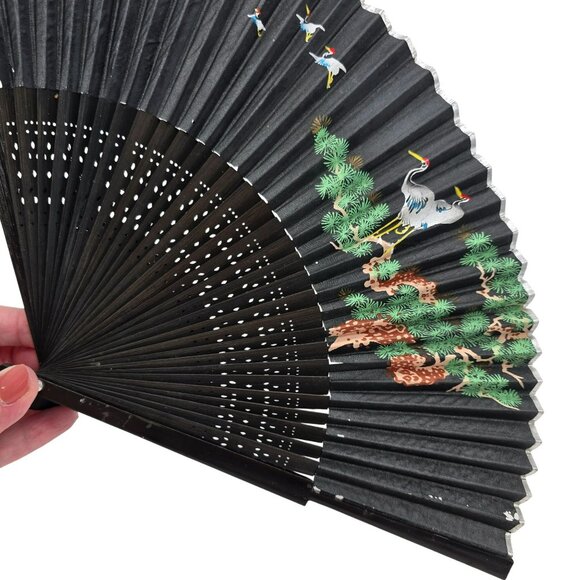 Handcrafted Oriental Folding Fan With Crane & Pine Tree Design je188 - Picture 3 of 13